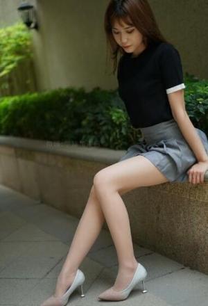  学妹加速跑 XM048《这天气看有点热-琪琪》