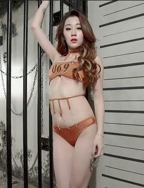 JVID 「香菜兒」牢籠下的慾望