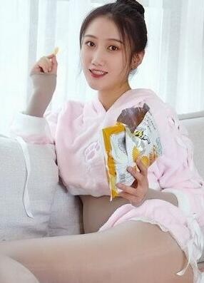 [YAOJINGSHE]妖精社视频 H2115《思文-最爱偷吃》