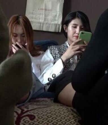 品多多 K&M NO.078 二女脚汗棉袜美脚视频