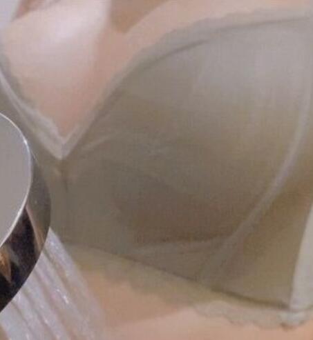  [秀人模特系列]王馨瑶视频写真 淋浴