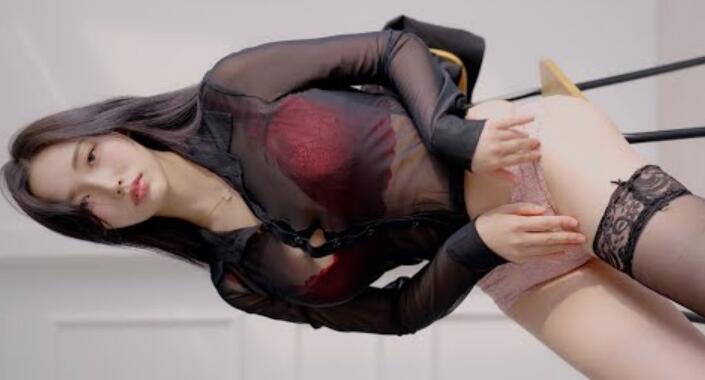 有没看过却没看过一次的模特莲花的透视内衣LOOKBOOK在眼前换的直摄像机l Underwear LOOKBOOK