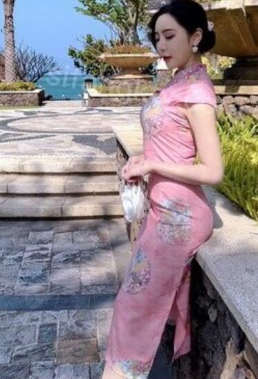  [秀人模特系列]王馨瑶视频写真