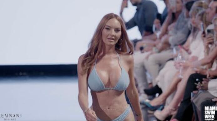 残比基尼泳装时装秀迈阿密游泳周2022 TBT -艺术心时尚