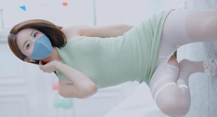 Ai loowear实实传奇身材模特玫瑰长袜minidress stockings展现曲线美的Lookbook underwear Lookbook内衣lookb直进