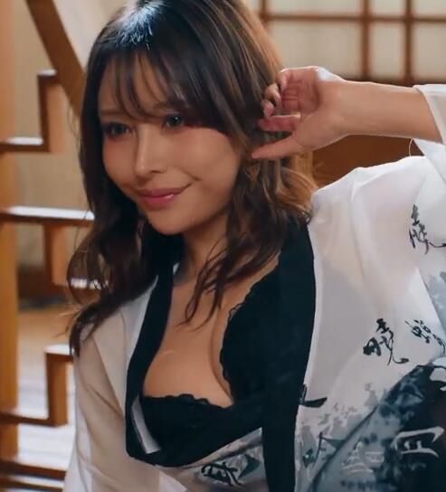 【JKF雜誌】2025 5月號 COVER STORY 「性感正解」伊藤舞雪