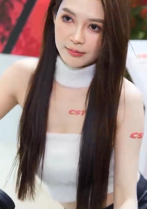 2025苏州GT Show：赛车模特大周周 2