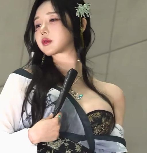 Auto Salon Tech Korea 2025展会直击：韩巴里Racing Model赛车改装实拍